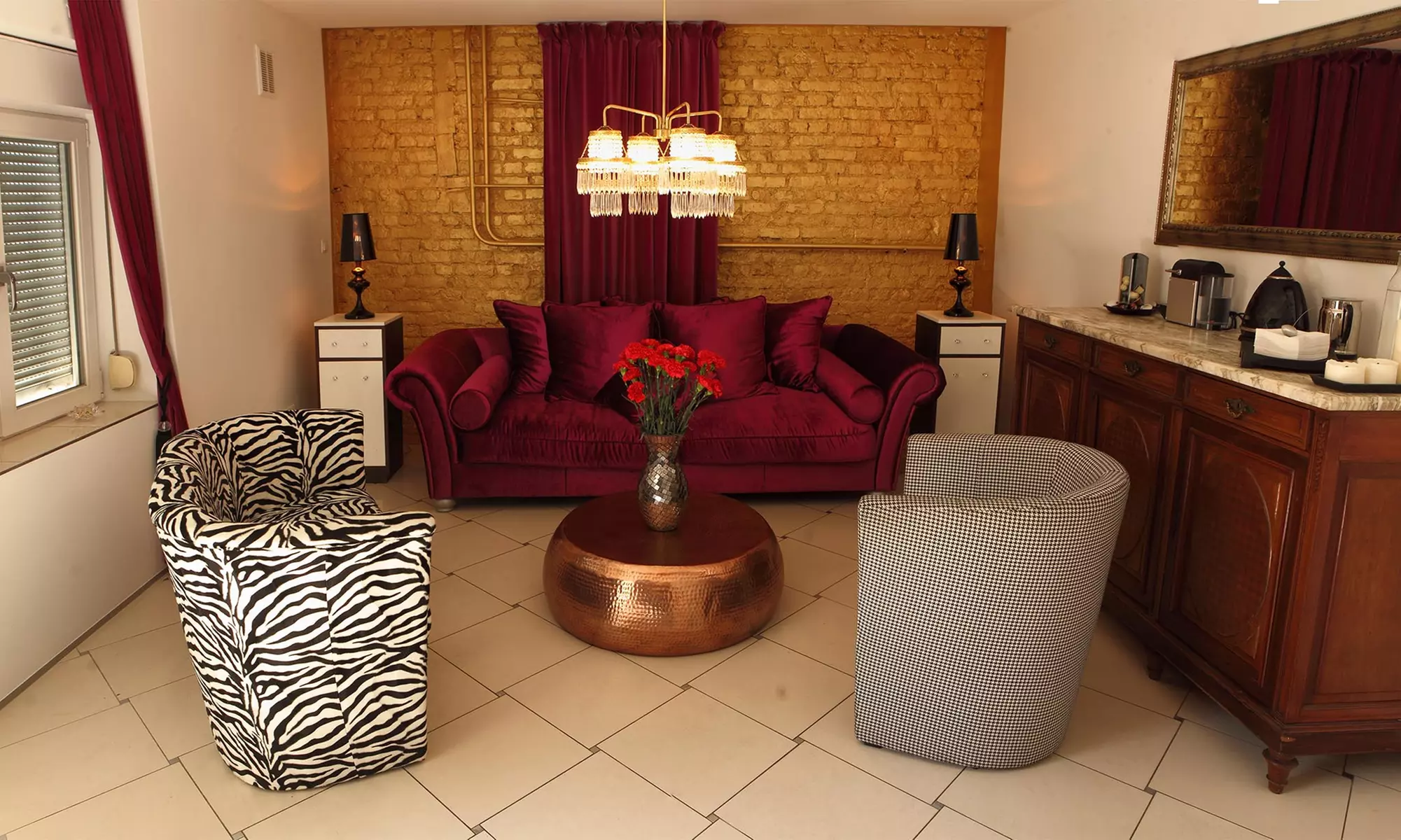 Wieloetapowe oczyszczanie skóry twarzy i mikrodermabrazja lub peeling