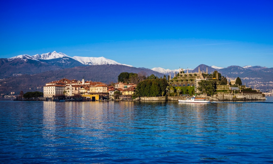 Image 6: ✈ Lake Garda, Lake Como and Lake Maggiore With Flights