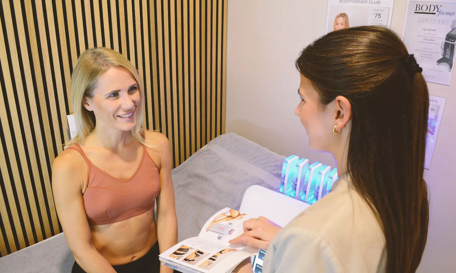 1 oder 2 Kryolipolyse-Anwendungen mit EMS