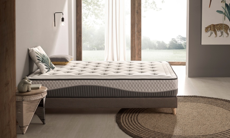 Image 1: Matelas à mémoire de forme 'Visco Clean Plus'