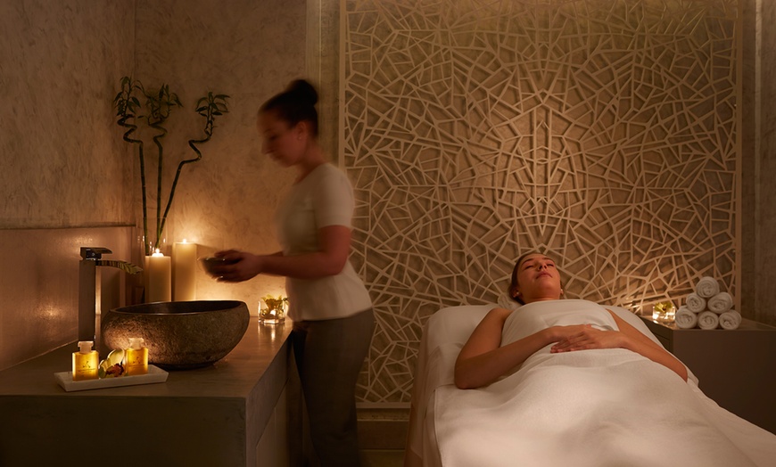 Image 1: Spa Treatment and Facilities