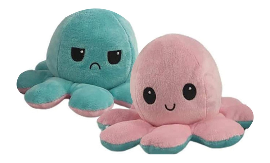 Image 13: Reversible Plush Octopus Toy