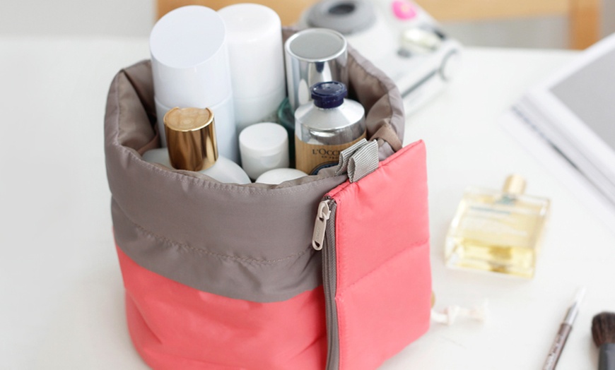 Image 6: Organizer da viaggio per cosmetici