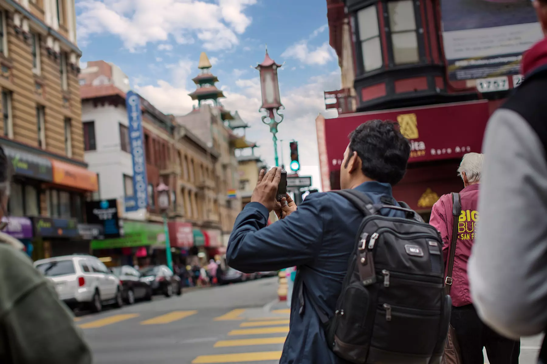 Hop-on Hop-off Open-top Sightseeing Tour with 20 Stops & Optional Sunset Tour