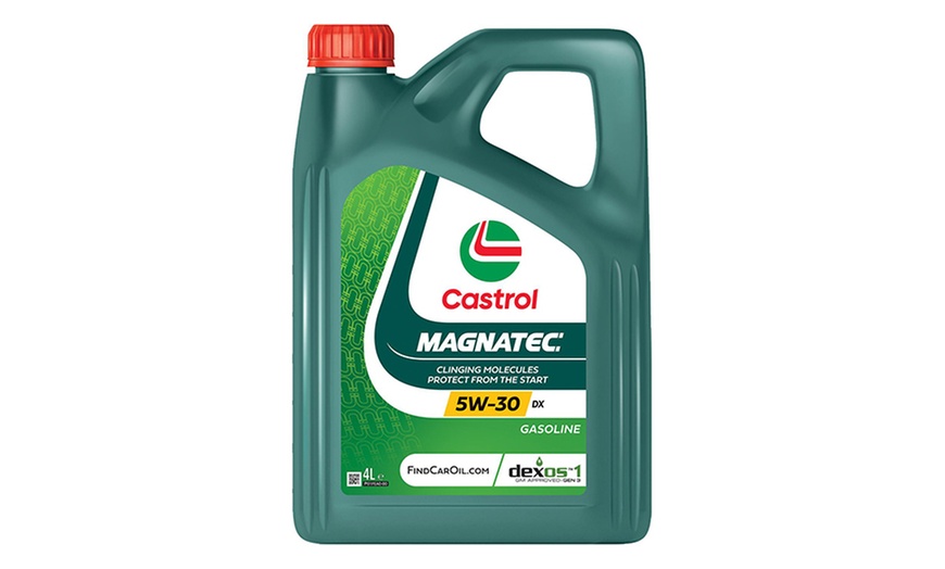 Image 13: Castrol Magnatec Car Engine Oil with Dual lock Technology