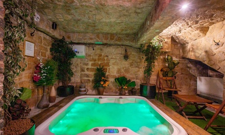 Pour 2 personnes : spa privatif avec cocktail de fruit à 59,90 € chez Les Bains d'Agnia