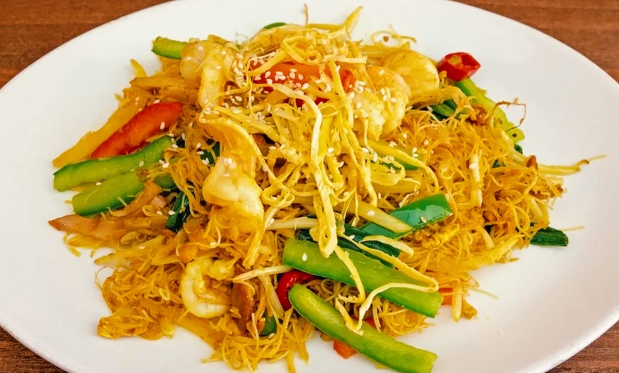 Image 5: Two-Course Hong Kong Style Meal with Rice and Drink for 2, 3, or 4