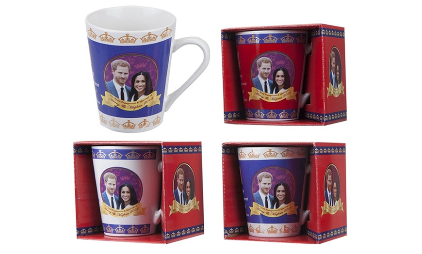 Image 5: Royal Wedding Mugs