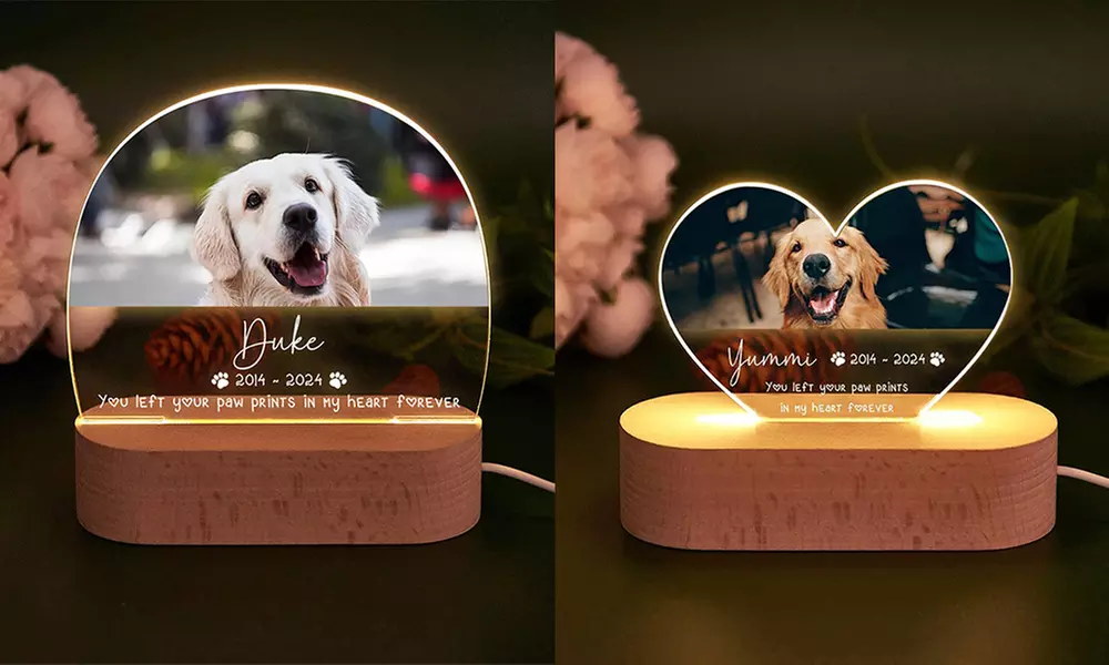 Personalisierbares Gedenk-Nachtlicht mit LED auf Holzsockel