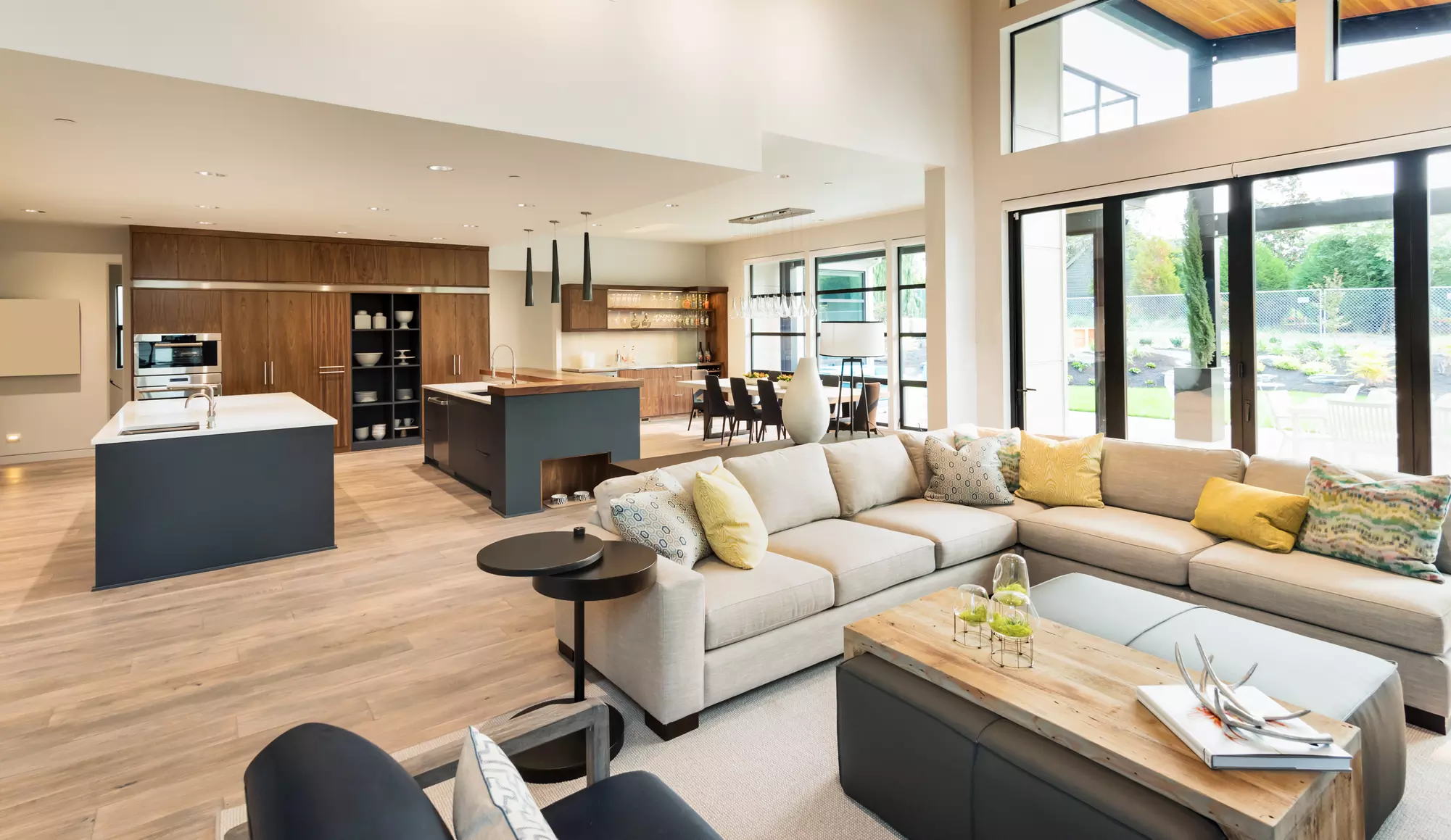 Entry to the Toronto Fall Home Show with Two or Four tickets at (Up to 50% Off) Discover Amazing Home Ideas - Primary Image