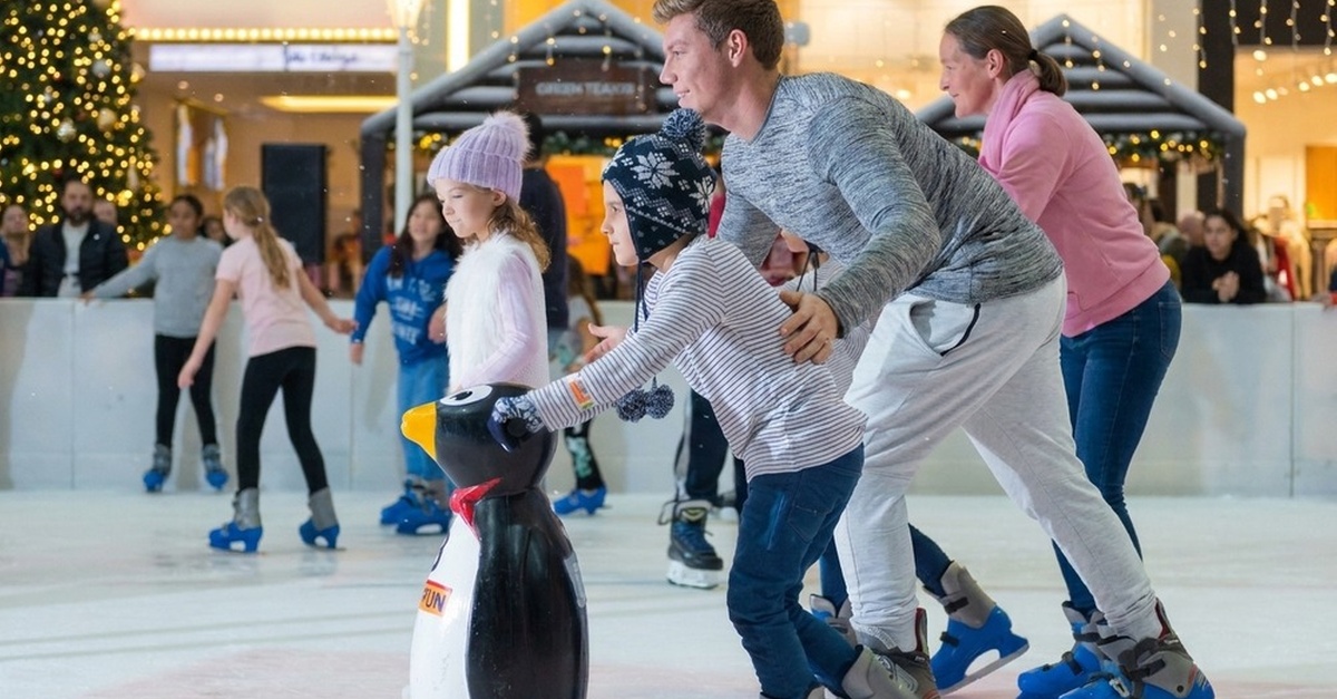 Ice Skating Experience At Dubai Ice Rink For One Or Two People Ice Skating Experience At Dubai Ice Rink For One Or Two People