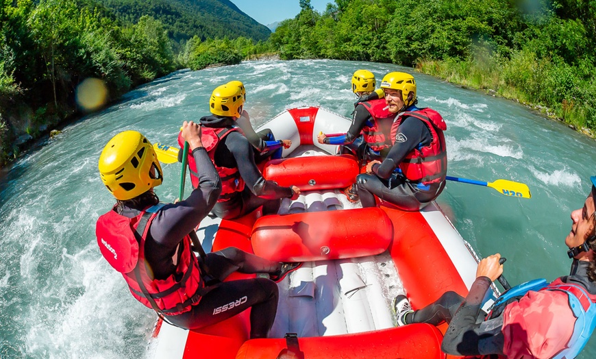 Image 8: Rafting en Savoie avec Evolution 2, sensations et nature garanties