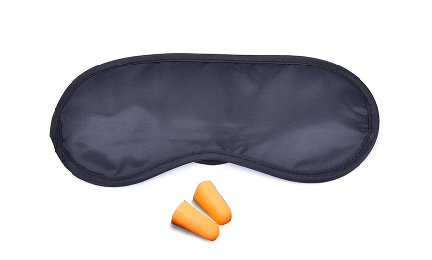 Image 5: PMS Eye Mask and Ear Plugs Set