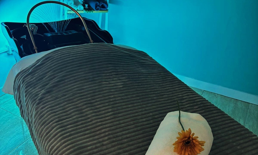 Image 4: Higiene facial con paleta ultrasónica, microdermoabrasión o Kobido