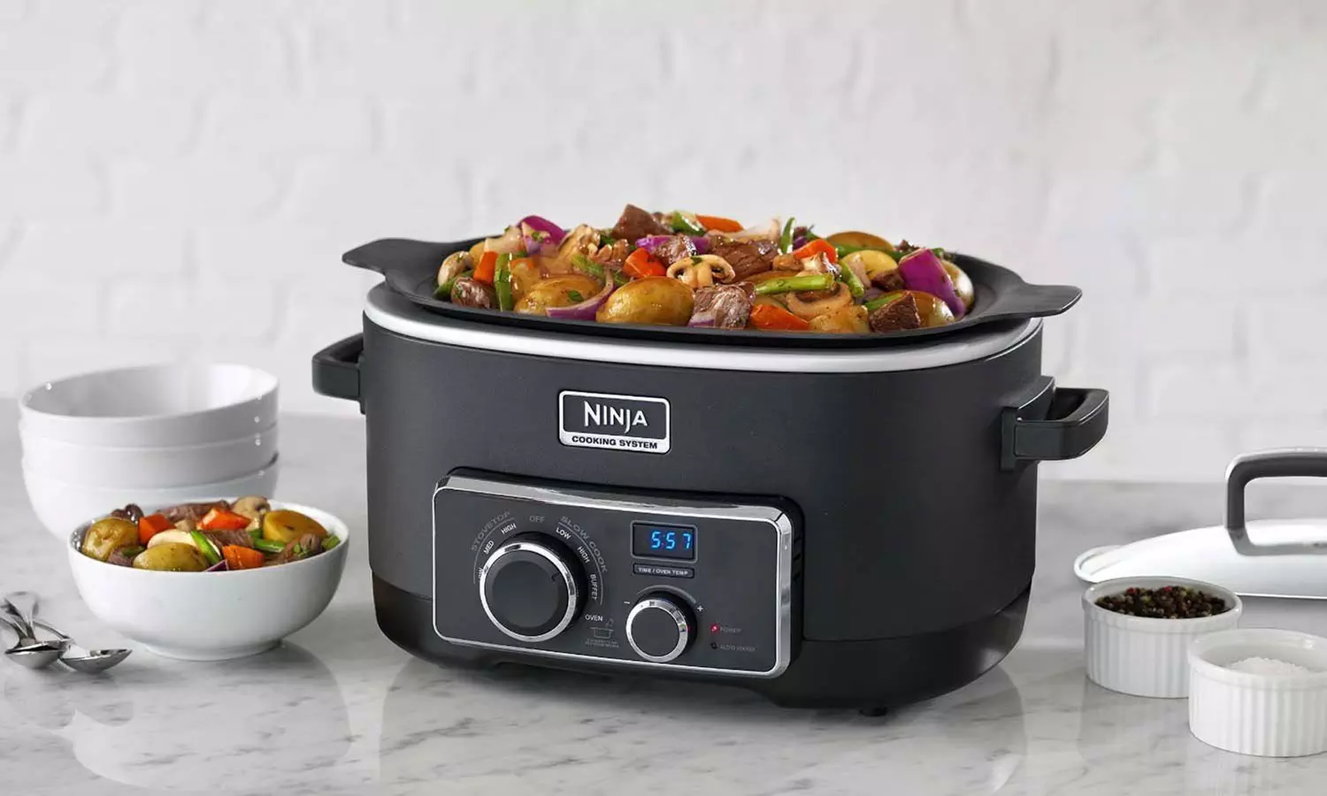 Ninja 3-in-1 Six-Quart Digital LED Multi-Cooking System (Refurbished) - Second Medium