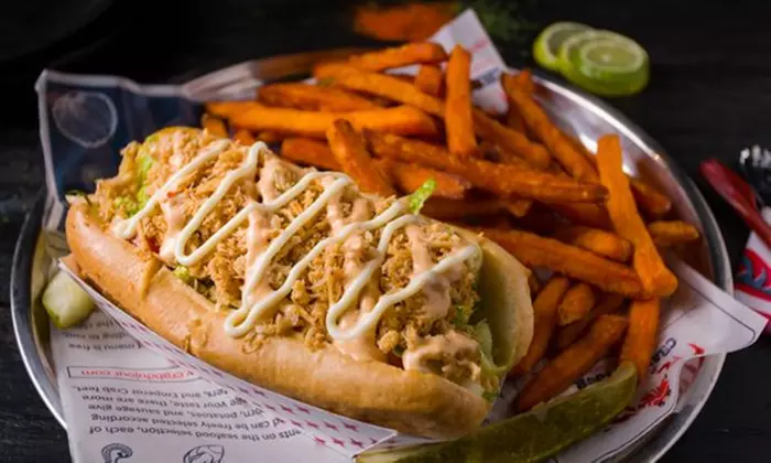 $40 for Food and Drinks at Crab Du Jour ($50 Value) - Primary Image
