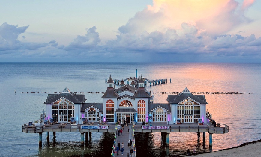 Image 13: Ostseebad Binz: 2-5 Nächte inkl. HP und Erlebniswelt Splash Rügen