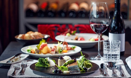 Menu gourmet da 3 o 4 portate con 3 o 4 calici abbinati dal sommelier al Posto Unico (sconto fino a 46%)