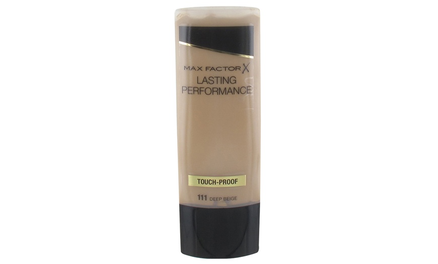 Image 10: Max Factor Foundations