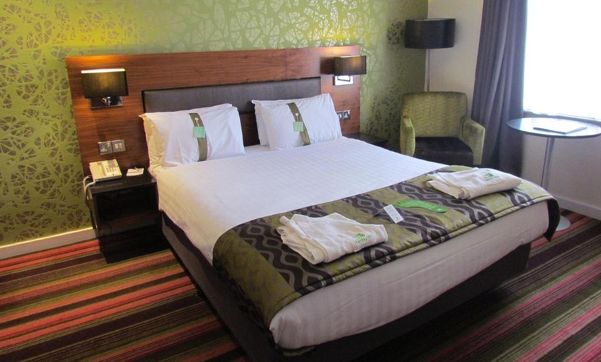 Image 7: Newcastle: Standard Double Room with Breakfast, Late checkout, & More