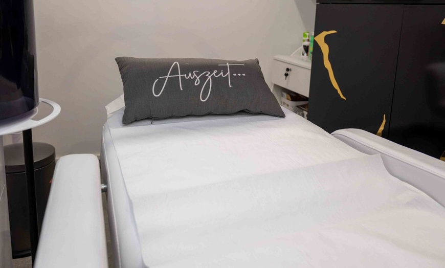 Image 18: 1-3x 30 Min. Electromagnetic Sculpting-Behandlung inkl. Beratung
