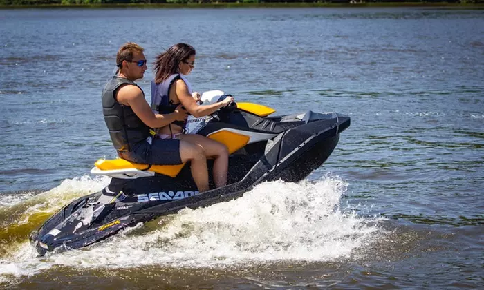 15-minutowa jazda skuterem wodnym za 119,99 zł i więcej w Have Fun - Primary Image