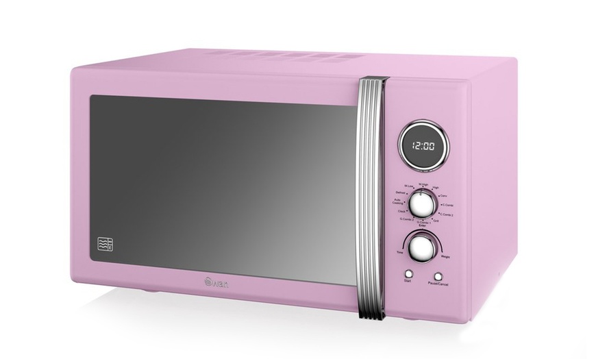 Image 7: Swan Retro Microwave and Grill