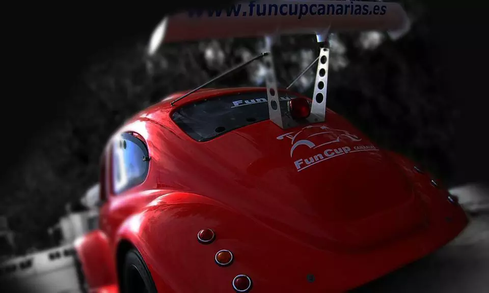 Vueltas de conducción en Fun Cup en el Circuito de Maspalomas