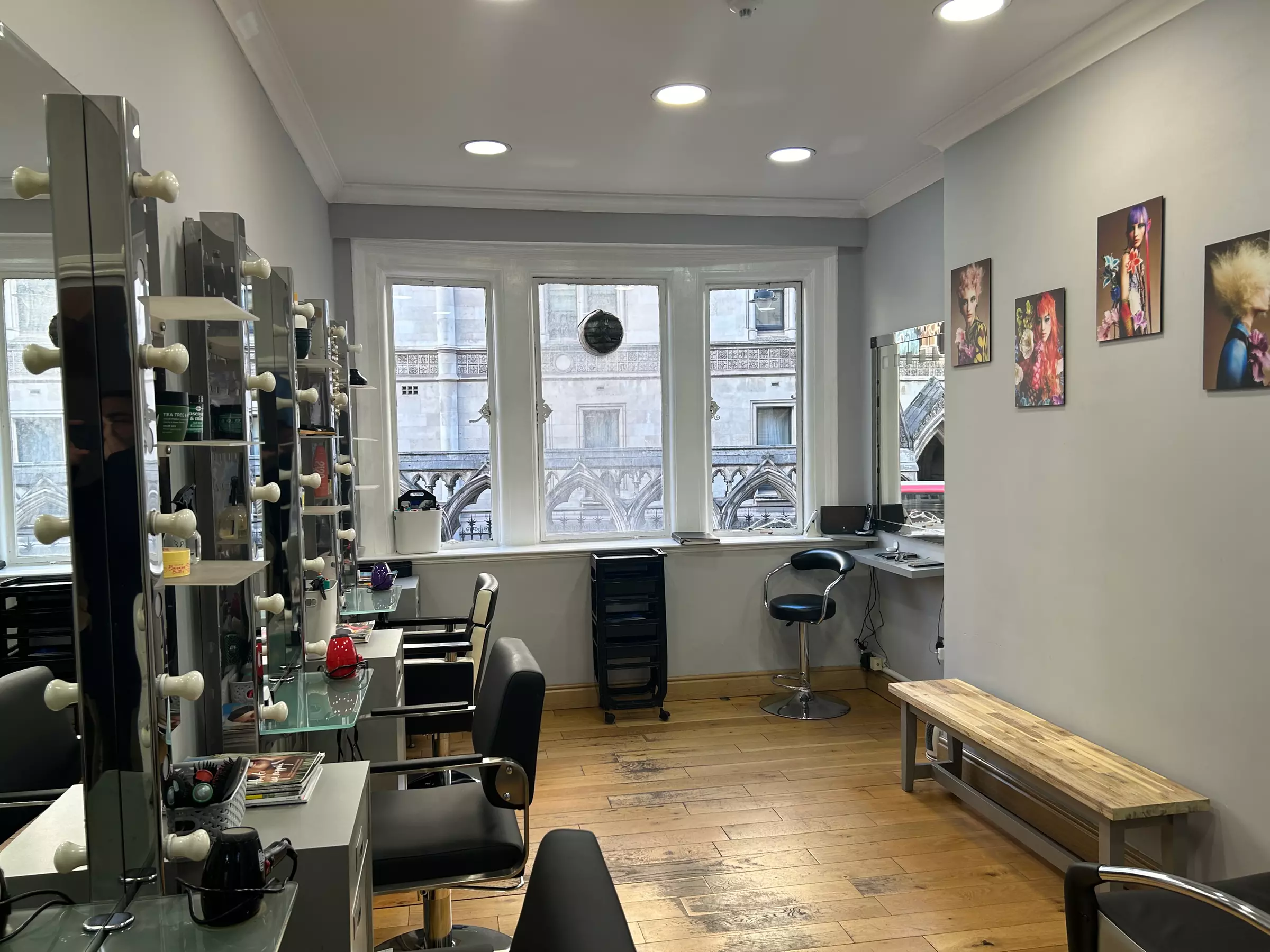 Up to 63% Off on Hair Colour / Highlights at Anodos