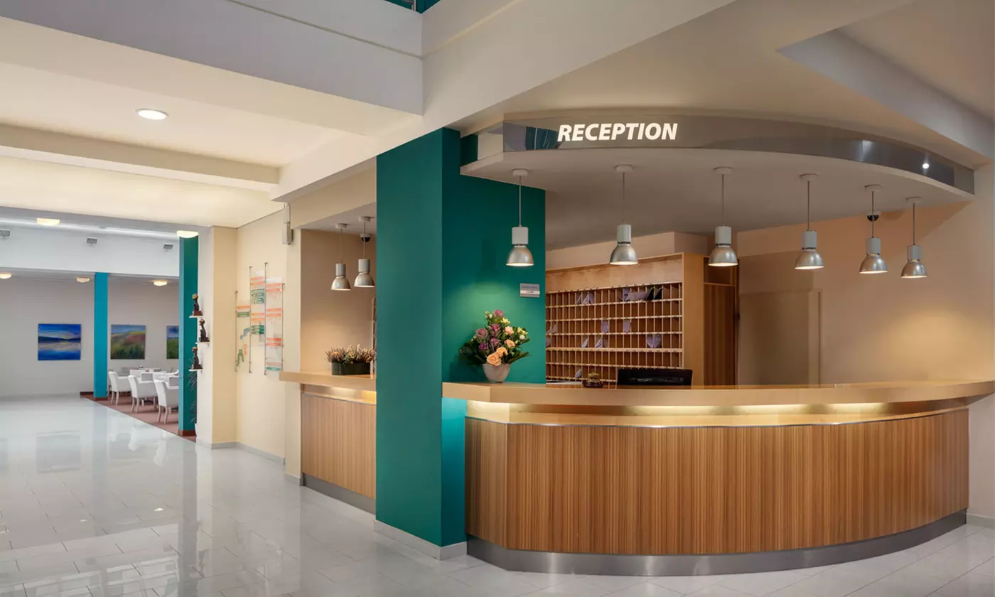 Karlsbad: Doppel- od. Zweibettzimmer mit Halbpension & Treatments