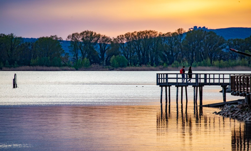 Image 18: Lago Trasimeno 4*: camera doppia con colazione o mezza pensione