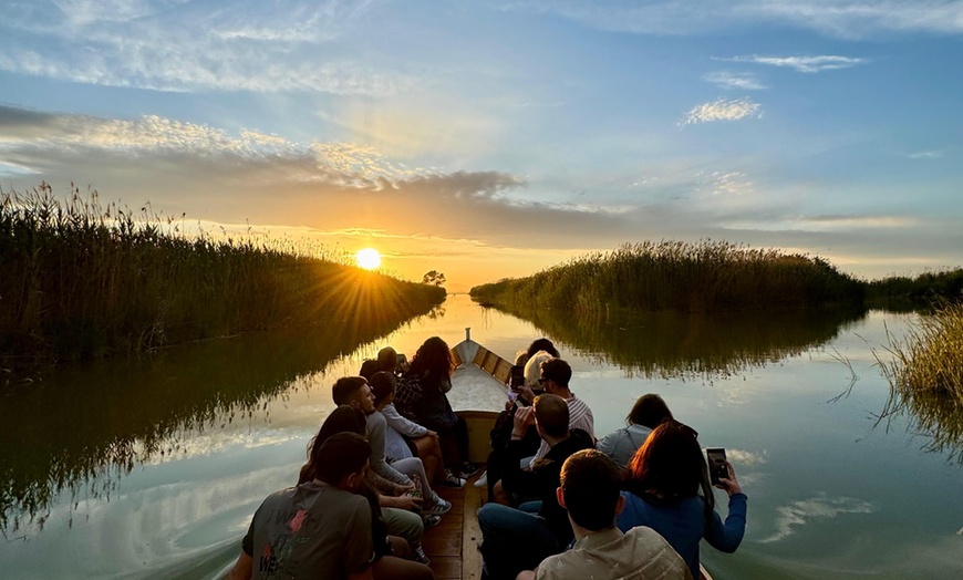 Image 5: Recorridos en barca por la Albufera para 2 o 3 personas