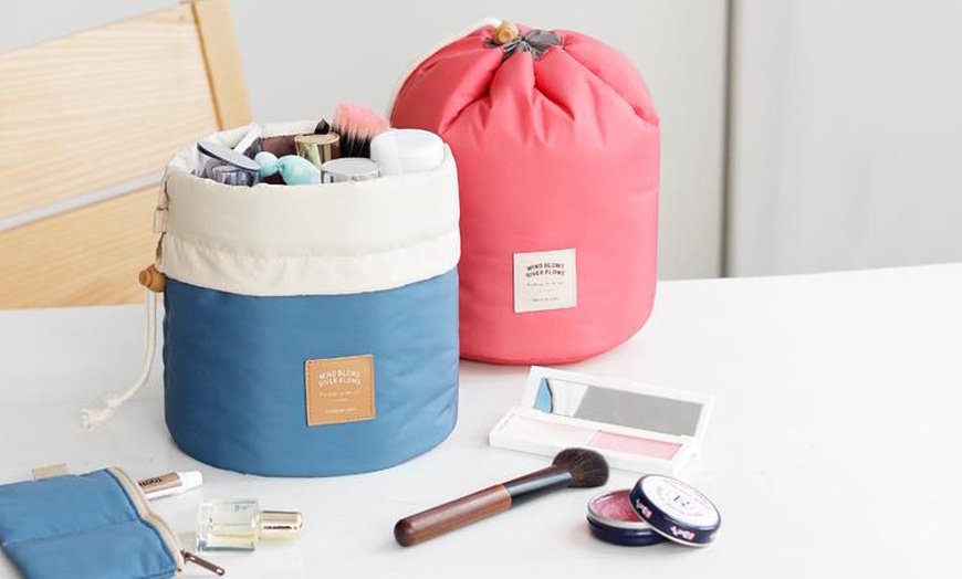 Image 9: Organizer da viaggio per cosmetici