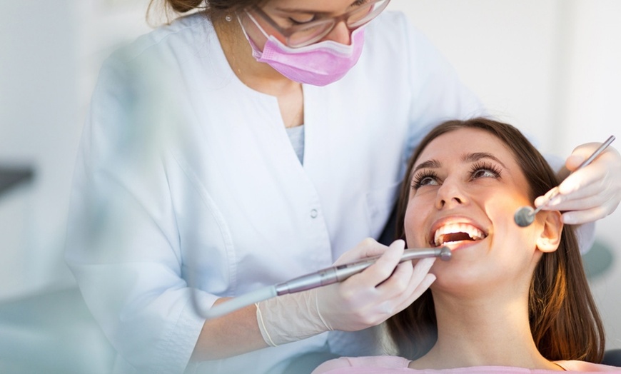 Image 2: Dental Checkup Scale and Clean, Fluoride and Xrays at Diamond Dental