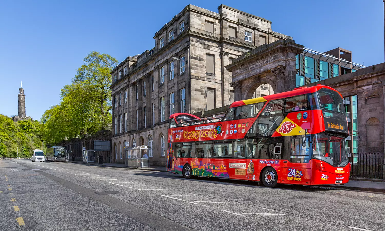Hop On Hop Off Tour - Edinburgh at City Sightseeing