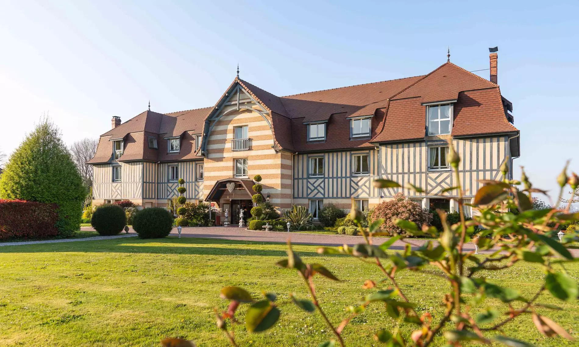 Honfleur : 1 ou 2 nuits en chambre supérieure pour 2 pers. avec pdj et accès spa au Manoir de la poterie & SPA 4* - Primary Image