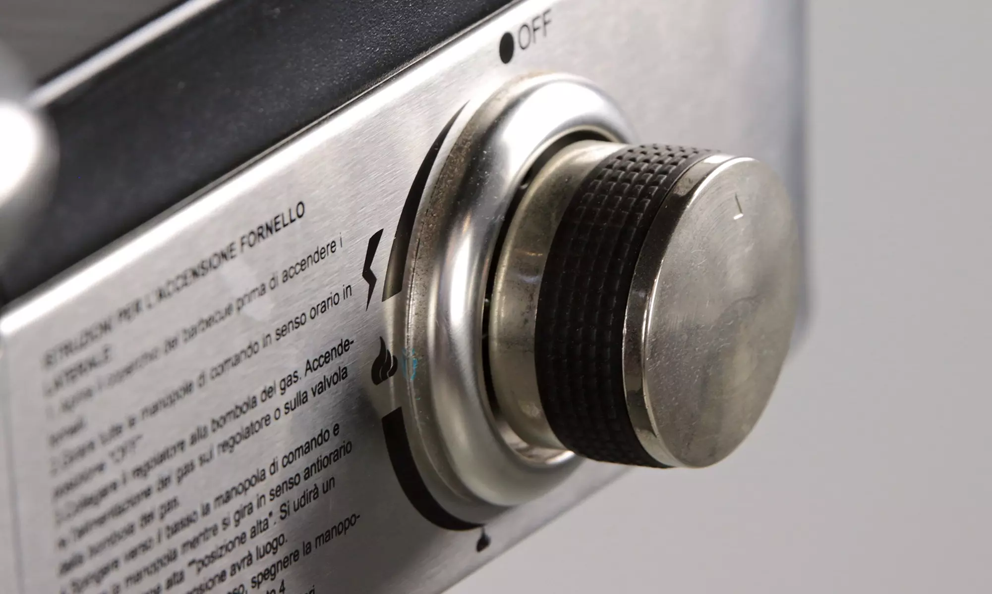 Barbecue a gas a 3 o 5 fuochi