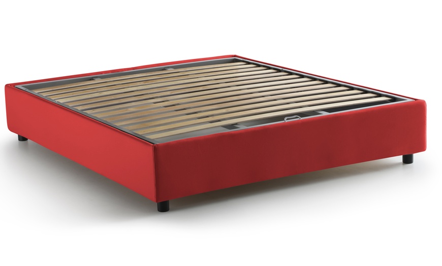 Image 24: Lit double sommier "Silvia" avec coffre de rangement, option matelas 