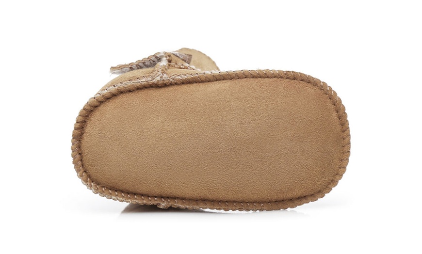 Image 5: Erin Baby Ugg Boots