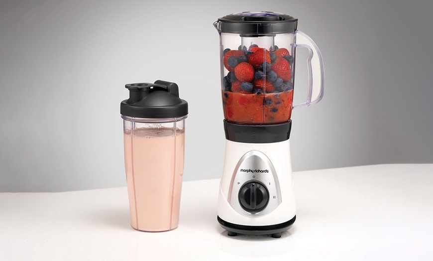 Image 9: Morphy Richards Blender