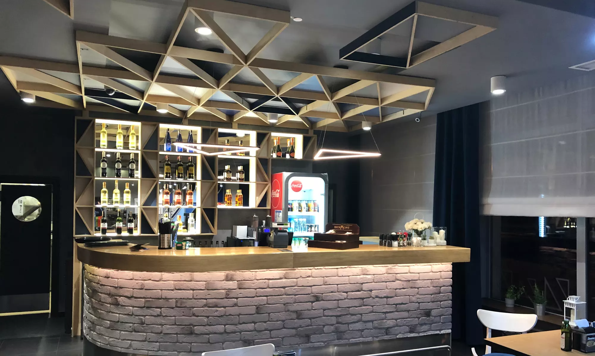 Kapsalon: 1 lub 2 sztuki w wersji maxi albo maxi XL