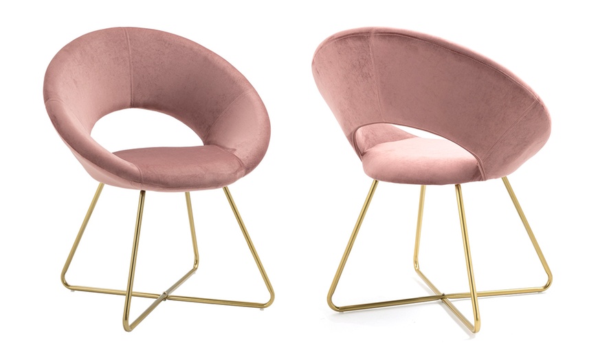 Image 7: Fauteuil rond en velours