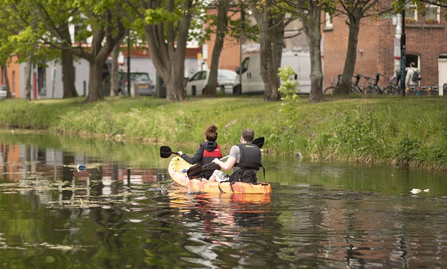 Image 3: Grand Canal Kayak Trip