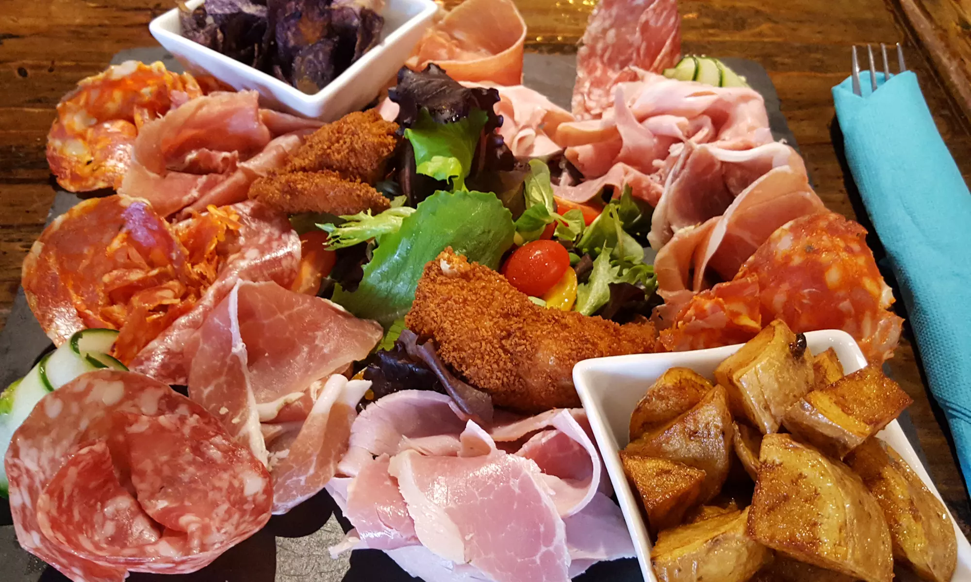 Jusqu'à 55% de remise sur Tapas chez Tree Bo By Djembe