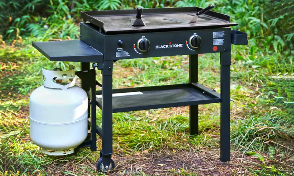 Blackstone 28" Outdoor Griddle Cooking Station - Primary Image