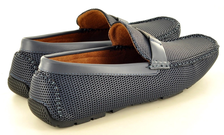 Image 13: Men's Casual Loafers