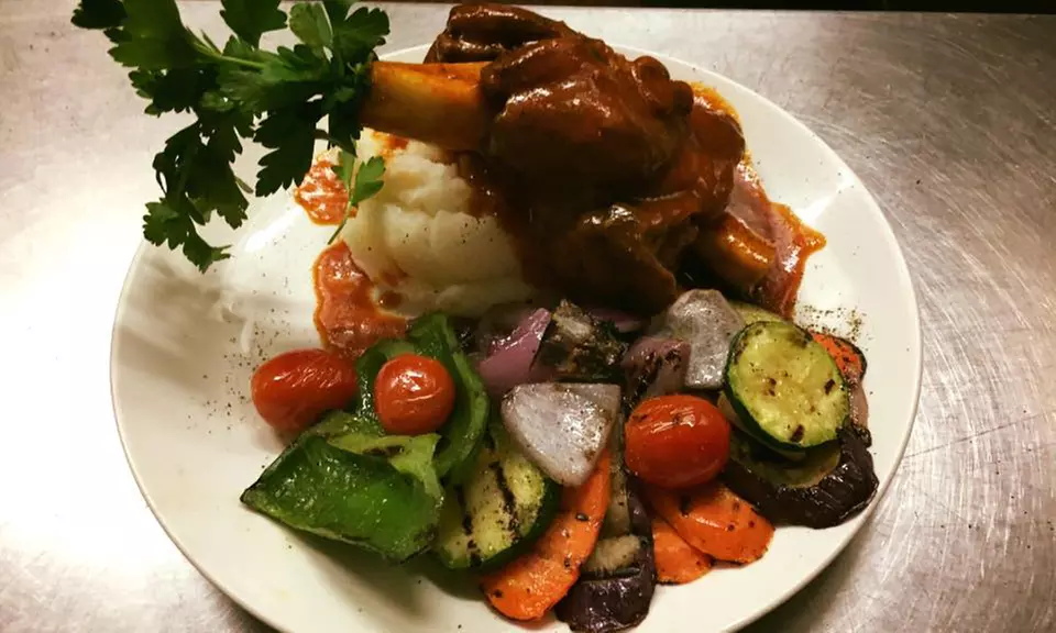 5% Cash Back at Red Square Cafe - Second Medium