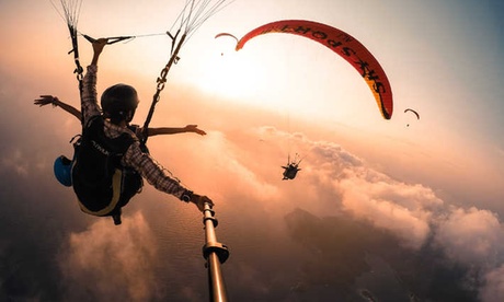 Esperienza di volo su deltaplano biposto o parapendio sul Monte Grappa per una o 2 persone con VolarEmozione