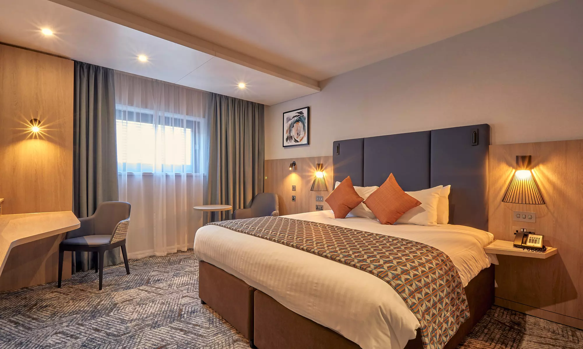 Serene Spa Retreat Reading: Indulgent Escape for 2 at 4* Crowne Plaza