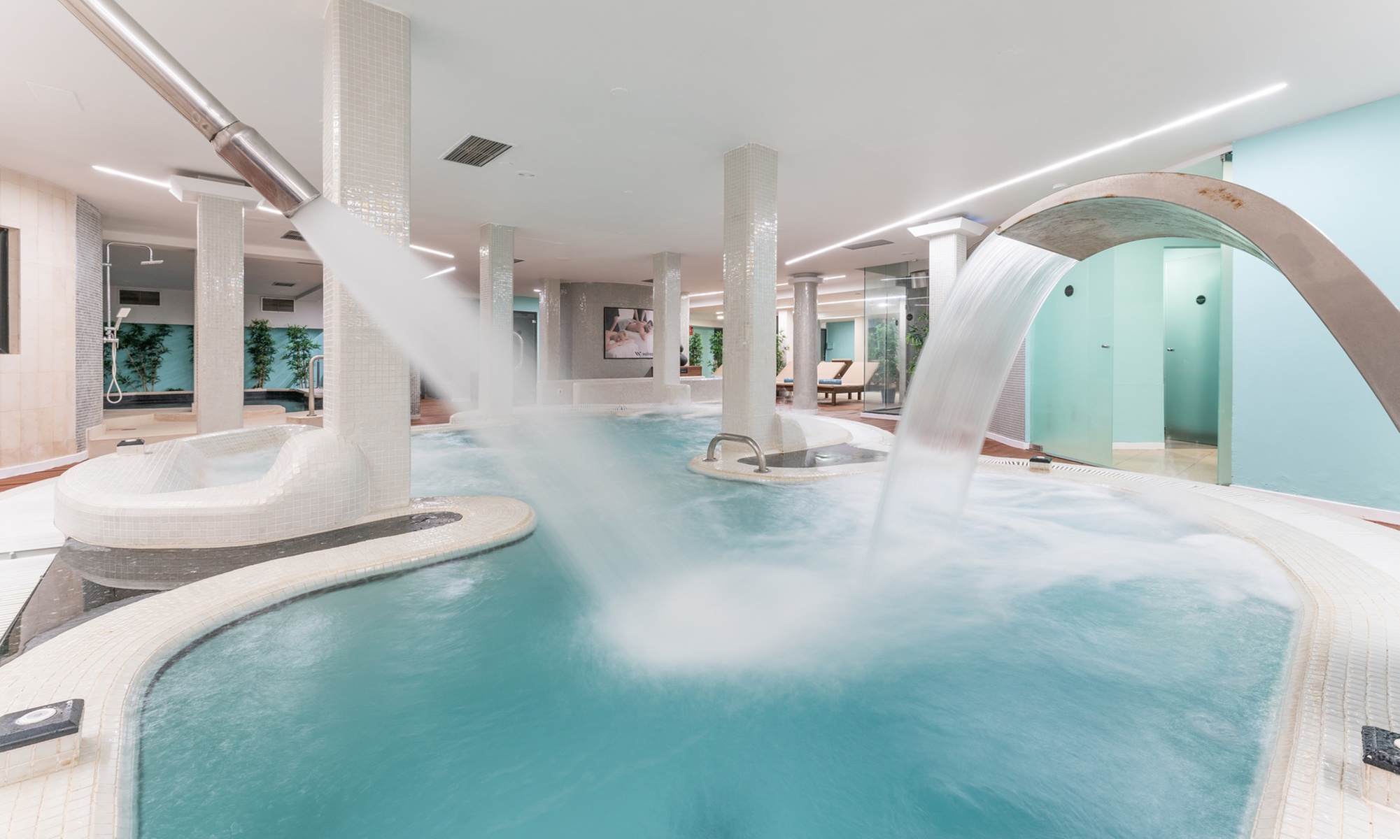 Acceso a spa de 90 minutos y opción a masaje, cena buffet y más para 2